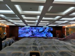 四川法院55寸0mm拼缝拼接屏施工案例