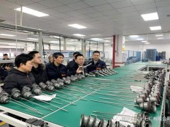 总公司领导到川仪十七公司检查生产安全工作