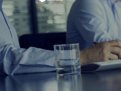 上海三菱电梯荣获“全国厂务公开示范单位”代表