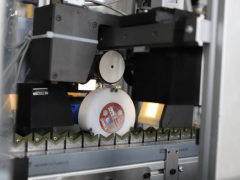 车间装“大脑” 产线添“慧眼”